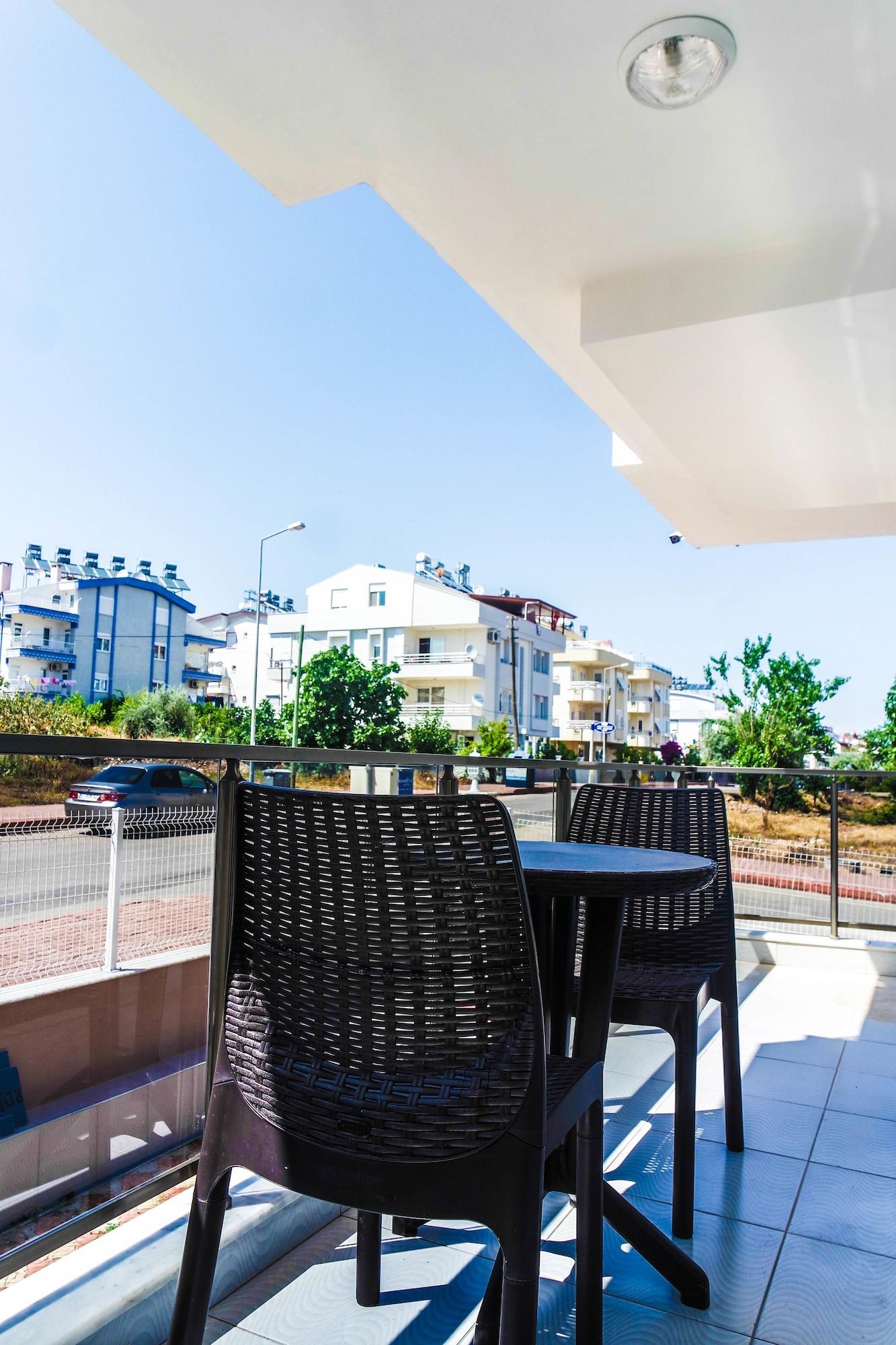 Ale Apartments Hotel Анталия Екстериор снимка