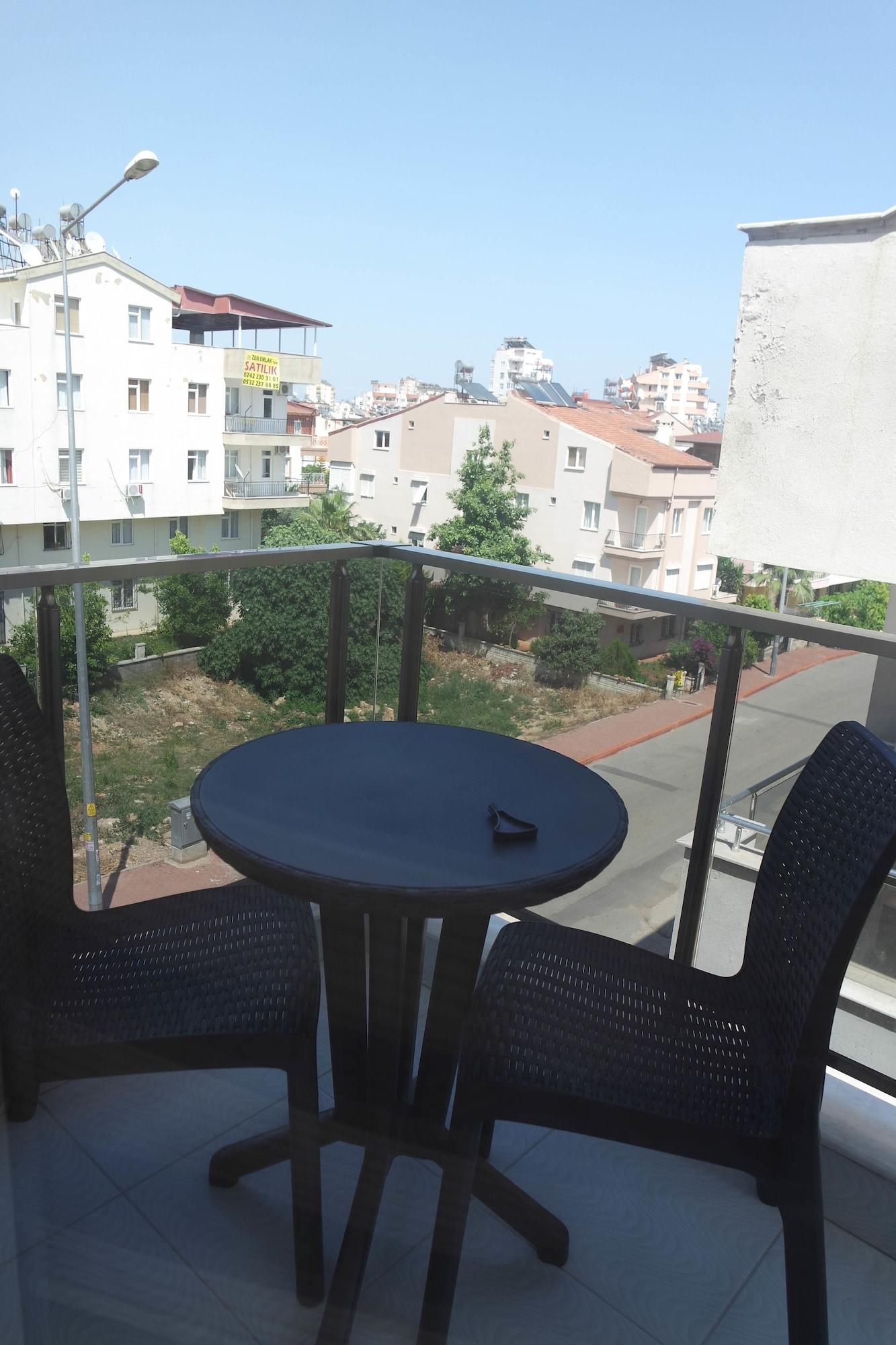 Ale Apartments Hotel Анталия Екстериор снимка